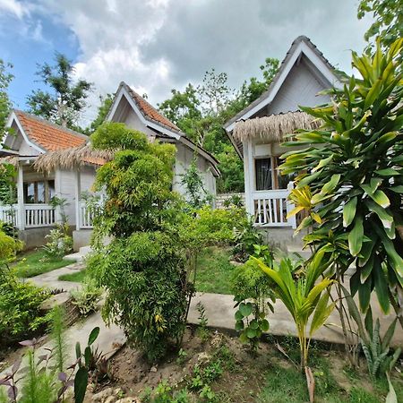 The Layar Homestay Batununggul Εξωτερικό φωτογραφία