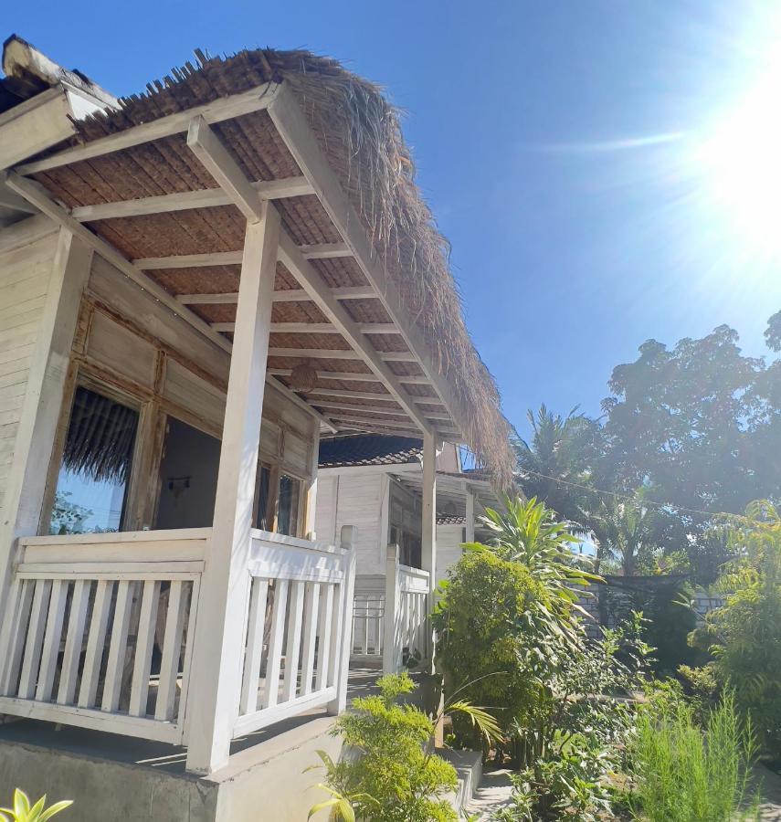 The Layar Homestay Batununggul Εξωτερικό φωτογραφία