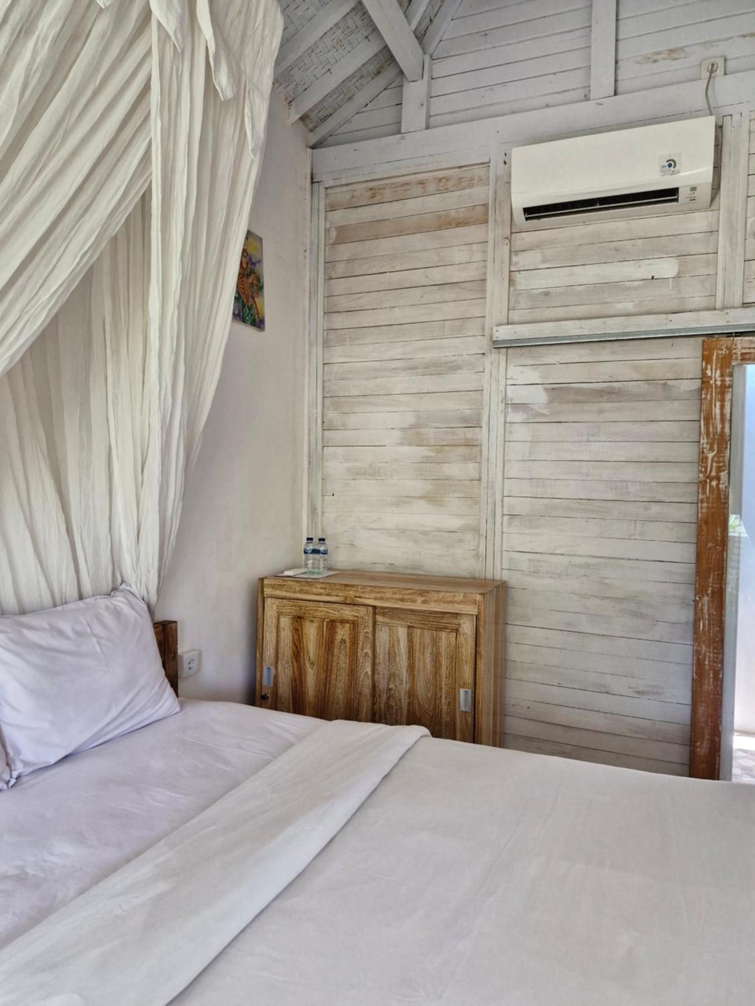 The Layar Homestay Batununggul Εξωτερικό φωτογραφία