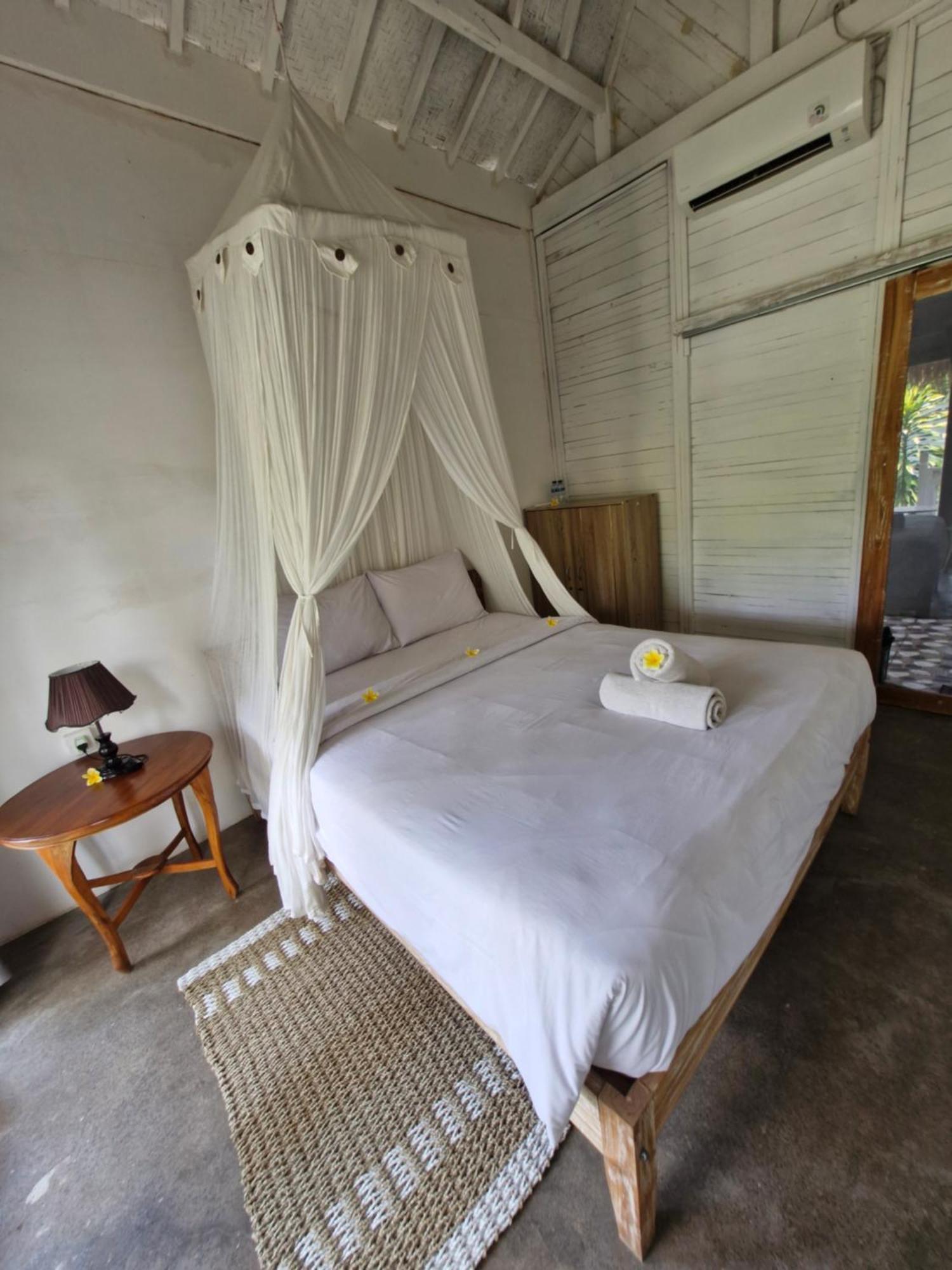 The Layar Homestay Batununggul Εξωτερικό φωτογραφία